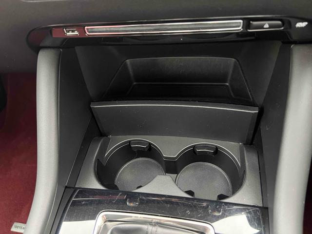 ＭＡＺＤＡ３ファストバック ＸＤ　１００周年特別記念車　ＥＴＣ　全周囲カメラ　ナビ　ＴＶ　クリアランスソナー　オートクルーズコントロール　レーンアシスト　衝突被害軽減システム　アルミホイール　オートマチックハイビーム　オートライト　ＬＥＤヘッドランプ（23枚目）