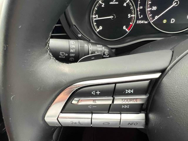 ＭＡＺＤＡ３ファストバック ＸＤ　１００周年特別記念車　ＥＴＣ　全周囲カメラ　ナビ　ＴＶ　クリアランスソナー　オートクルーズコントロール　レーンアシスト　衝突被害軽減システム　アルミホイール　オートマチックハイビーム　オートライト　ＬＥＤヘッドランプ（24枚目）