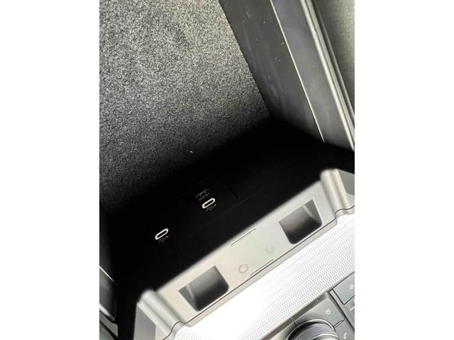 ＣＸ－６０ ＸＤ－ハイブリッド　トレッカー　４ＷＤ　ＥＴＣ　全周囲カメラ　クリアランスソナー　オートクルーズコントロール　パワーシート　衝突被害軽減システム　サンルーフ　ナビ　ＴＶ　オートマチックハイビーム　オートライト　ＬＥＤヘッドランプ（31枚目）