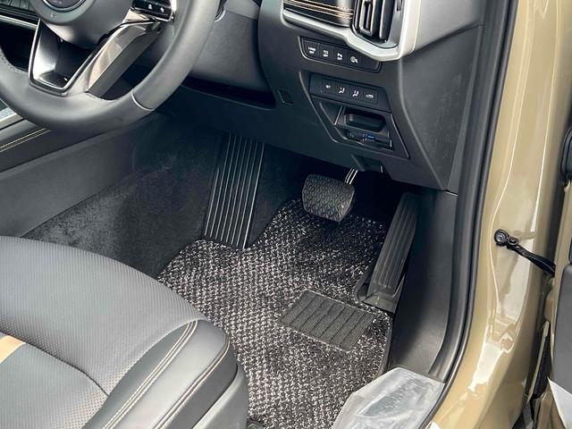 ＣＸ－６０ ＸＤ－ハイブリッド　トレッカー　４ＷＤ　ＥＴＣ　全周囲カメラ　クリアランスソナー　オートクルーズコントロール　パワーシート　衝突被害軽減システム　サンルーフ　ナビ　ＴＶ　オートマチックハイビーム　オートライト　ＬＥＤヘッドランプ（45枚目）