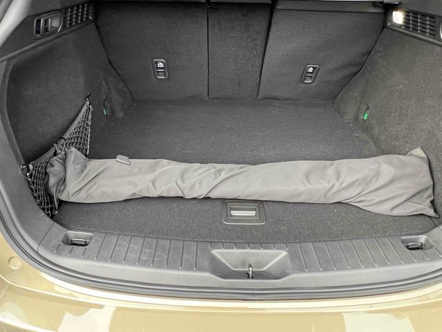 ＣＸ－６０ ＸＤ－ハイブリッド　トレッカー　４ＷＤ　ＥＴＣ　全周囲カメラ　クリアランスソナー　オートクルーズコントロール　パワーシート　衝突被害軽減システム　サンルーフ　ナビ　ＴＶ　オートマチックハイビーム　オートライト　ＬＥＤヘッドランプ（49枚目）