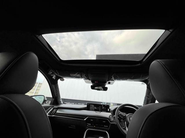 ＣＸ－６０ ＸＤ－ハイブリッド　トレッカー　４ＷＤ　ＥＴＣ　全周囲カメラ　クリアランスソナー　オートクルーズコントロール　パワーシート　衝突被害軽減システム　サンルーフ　ナビ　ＴＶ　オートマチックハイビーム　オートライト　ＬＥＤヘッドランプ（56枚目）