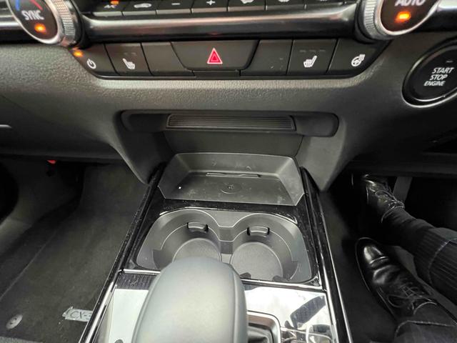 ＣＸ－３０ ２０Ｓ　レトロスポーツエディション　ＥＴＣ　全周囲カメラ　クリアランスソナー　オートクルーズコントロール　パワーシート　衝突被害軽減システム　ナビ　ＴＶ　ＬＥＤヘッドランプ　電動リアゲート　アルミホイール　スマートキー（8枚目）