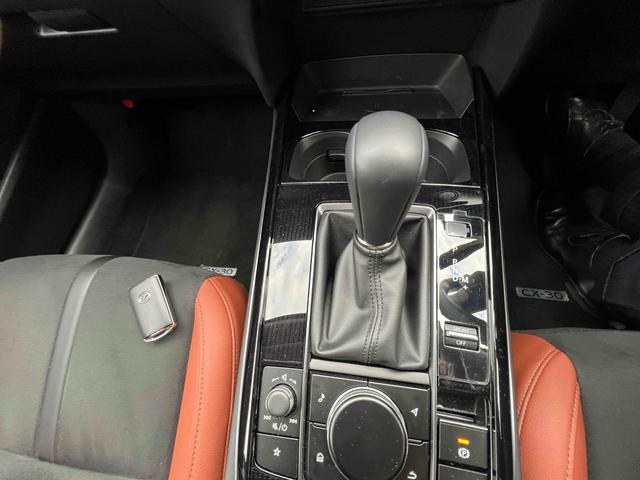ＣＸ－３０ ２０Ｓ　レトロスポーツエディション　ＥＴＣ　全周囲カメラ　クリアランスソナー　オートクルーズコントロール　パワーシート　衝突被害軽減システム　ナビ　ＴＶ　ＬＥＤヘッドランプ　電動リアゲート　アルミホイール　スマートキー（9枚目）