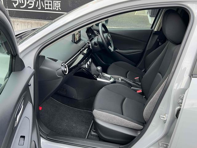 MAZDA2 15 BD ワンオーナー ETC 全周囲カメラ ナビ TV クリアランスソナー オートクルーズコントロール レーンアシスト 衝突被害軽減システム アルミホイール オートライト LEDヘッドランプ スマートキー(31枚目)