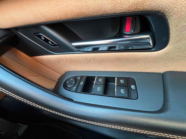 ＣＸ－６０ ＸＤ－ハイブリッド　プレミアムスポーツ　４ＷＤ　ＥＴＣ　全周囲カメラ　クリアランスソナー　オートクルーズコントロール　衝突被害軽減システム　サンルーフ　ナビ　ＴＶ　オートマチックハイビーム　オートライト　ＬＥＤヘッドランプ　スマートキー（10枚目）