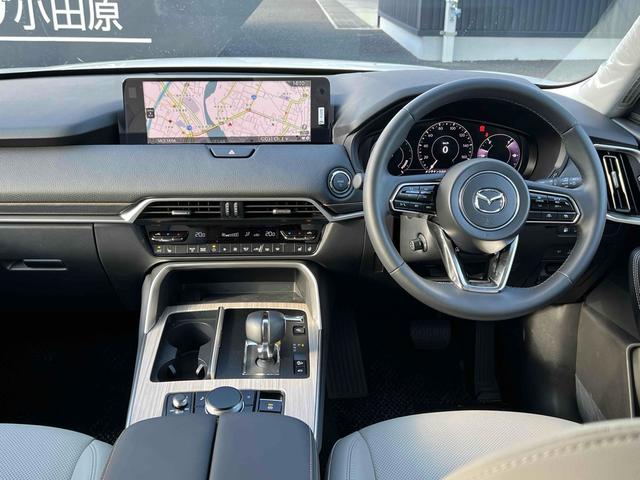 ＣＸ－８０ ＰＨＥＶ　Ｌパッケージ　４ＷＤ　ＥＴＣ　全周囲カメラ　クリアランスソナー　オートクルーズコントロール　レーンアシスト　パワーシート　衝突被害軽減システム　サンルーフ　ナビ　ＴＶ　オートマチックハイビーム　オートライト（3枚目）