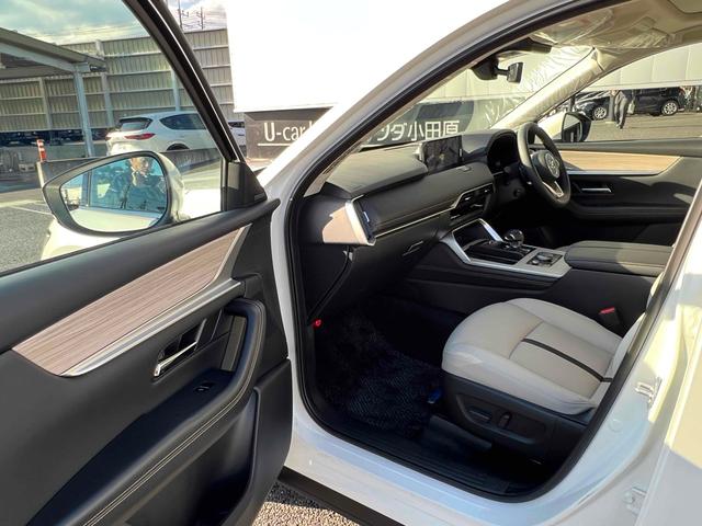 ＣＸ－８０ ＰＨＥＶ　Ｌパッケージ　４ＷＤ　ＥＴＣ　全周囲カメラ　クリアランスソナー　オートクルーズコントロール　レーンアシスト　パワーシート　衝突被害軽減システム　サンルーフ　ナビ　ＴＶ　オートマチックハイビーム　オートライト（36枚目）