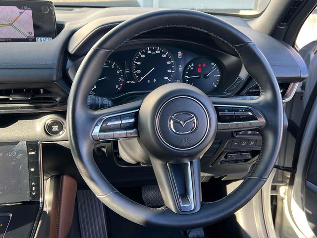 ＭＸ－３０ ベースグレード　ドライブレコーダー　ＥＴＣ　全周囲カメラ　クリアランスソナー　オートクルーズコントロール　パワーシート　衝突被害軽減システム　ナビ　オートマチックハイビーム　オートライト　ＬＥＤヘッドランプ（3枚目）