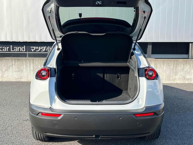 ＭＸ－３０ ベースグレード　ドライブレコーダー　ＥＴＣ　全周囲カメラ　クリアランスソナー　オートクルーズコントロール　パワーシート　衝突被害軽減システム　ナビ　オートマチックハイビーム　オートライト　ＬＥＤヘッドランプ（19枚目）