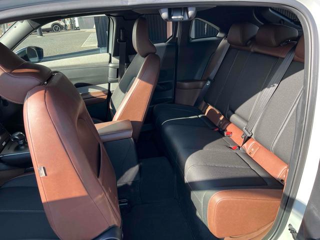 ＭＸ－３０ ベースグレード　ドライブレコーダー　ＥＴＣ　全周囲カメラ　クリアランスソナー　オートクルーズコントロール　パワーシート　衝突被害軽減システム　ナビ　オートマチックハイビーム　オートライト　ＬＥＤヘッドランプ（34枚目）