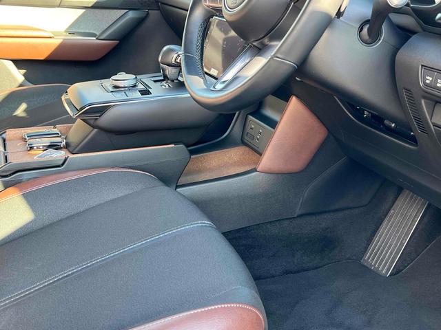 ＭＸ－３０ ベースグレード　ドライブレコーダー　ＥＴＣ　全周囲カメラ　クリアランスソナー　オートクルーズコントロール　パワーシート　衝突被害軽減システム　ナビ　オートマチックハイビーム　オートライト　ＬＥＤヘッドランプ（36枚目）