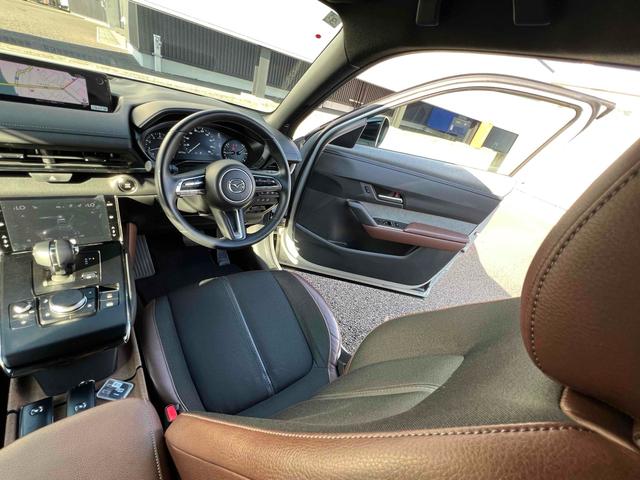 ＭＸ－３０ ベースグレード　ドライブレコーダー　ＥＴＣ　全周囲カメラ　クリアランスソナー　オートクルーズコントロール　パワーシート　衝突被害軽減システム　ナビ　オートマチックハイビーム　オートライト　ＬＥＤヘッドランプ（39枚目）