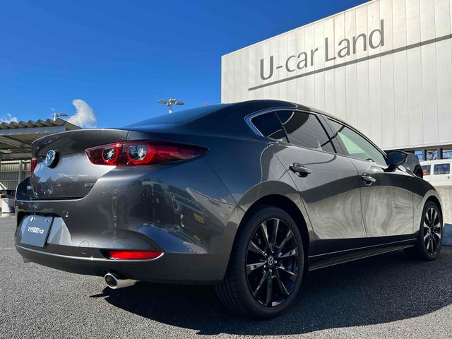 MAZDA3セダン XD レトロスポーツエディション クリアランスソナー レーンアシスト オートクルーズコントロール 衝突被害軽減システム 全周囲カメラ ナビ TV アルミホイール オートマチックハイビーム オートライト LEDヘッドランプ AT(17枚目)
