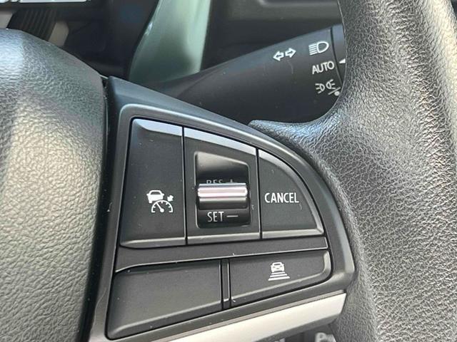 �y�n���h���{�^���z�ڐ���傫�����炷���ƂȂ��{�^���̑�����s�����Ƃ��ł���̂ŁA���S�ɂ��z���ł��܂��ˁB