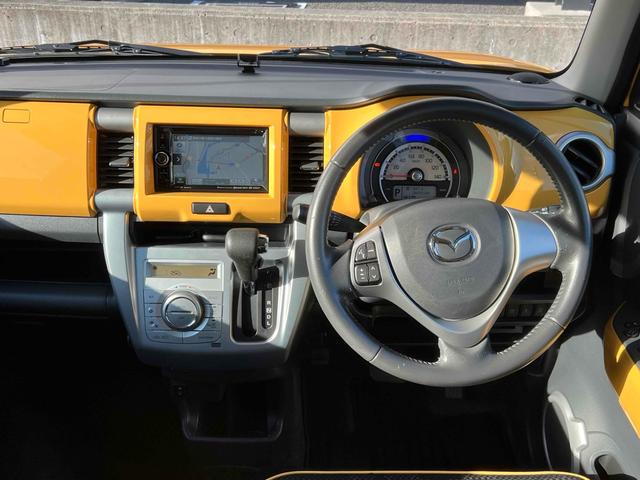 フレアクロスオーバー ＸＴ　ＥＴＣ　ナビ　ＴＶ　レーンアシスト　衝突被害軽減システム　ＨＩＤ　スマートキー　アイドリングストップ　シートヒーター　ベンチシート　ＣＶＴ　盗難防止システム　ＡＢＳ　ＥＳＣ　ＣＤ　ＤＶＤ再生（2枚目）