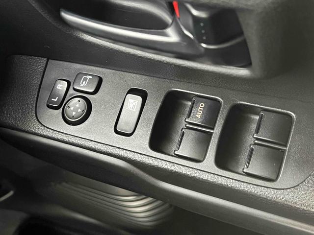 フレアクロスオーバー ハイブリッドＸＧ　ＥＴＣ　バックカメラ　ナビ　クリアランスソナー　オートクルーズコントロール　レーンアシスト　衝突被害軽減システム　オートライト　ＬＥＤヘッドランプ　スマートキー　アイドリングストップ　電動格納ミラー（10枚目）