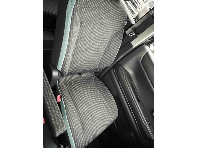 フレアクロスオーバー ハイブリッドＸＧ　ＥＴＣ　バックカメラ　ナビ　クリアランスソナー　オートクルーズコントロール　レーンアシスト　衝突被害軽減システム　オートライト　ＬＥＤヘッドランプ　スマートキー　アイドリングストップ　電動格納ミラー（27枚目）