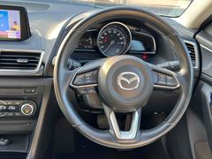 ハンドルの状態が悪いと運転に集中できませんよね。こちらの車、お気軽にお問い合わせください。 3
