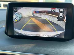 バックカメラ装着済！死角になりやすい後方もとても見やすいです☆車庫入れに自信がない方や縦列駐車が苦手な方にも、オススメな機能です！安心度もアップ！ 5