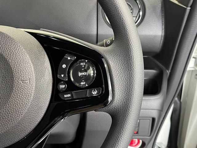 Ｎ－ＢＯＸカスタム Ｌ　純ナビドラレコＥＴＣクルコンステリモＰセンサーシートヒーター　ブレーキサポート　ＤＶＤ視聴可能　ＵＳＢ接続　フロントベンチシート　コーナーソナー　バックモニター　運転席助手席エアバッグ　ワンオーナー車（12枚目）