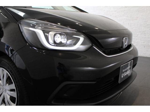 フィット e:HEVホーム 当社デモカー 衝突軽減B メモリーナビ ETC バックカメラ コーナーセンサー スマートキ Cソナー サイドエアバック USB 横滑り防止機能 バックモニター パワステ Aストップ Wエアバッグ(30枚目)