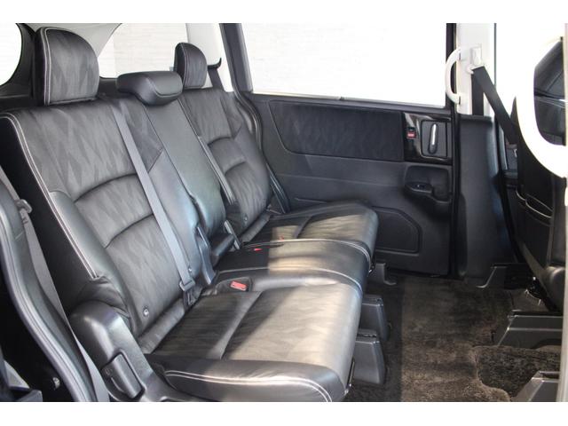 オデッセイ アブソルート・ホンダセンシング 4WD 純正ナビ フルセグ 両側電動スライドドア リヤモニター ETC2.0 パドルシフト バックカメラ パワーシート LEDライト ドラレコ クルーズコントロール サイドエアバッグ 地デジ DVD(19枚目)