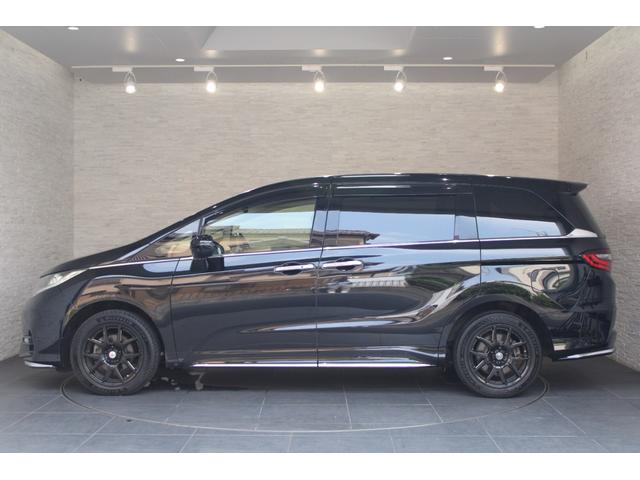 オデッセイ アブソルート・ホンダセンシング 4WD 純正ナビ フルセグ 両側電動スライドドア リヤモニター ETC2.0 パドルシフト バックカメラ パワーシート LEDライト ドラレコ クルーズコントロール サイドエアバッグ 地デジ DVD(23枚目)