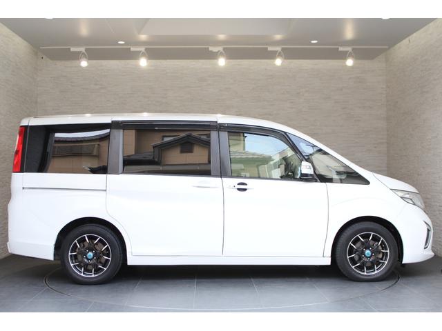ステップワゴン Ｇ助手席リフトアップシート車　純正ナビ　バックカメラ　フルセグ　両側電動スライドドア（29枚目）