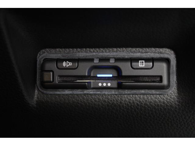 ステップワゴン エアー　ワンオーナー　純正ナビ　フルセグ　ドラレコ　バックカメラ　両側電動スライドドア　コーナーセンサー　デュアルエアコン　衝突軽減ブレーキ　ＬＥＤヘッドライト　純正アルミ　盗難防止システム　１オナ　記録簿（9枚目）
