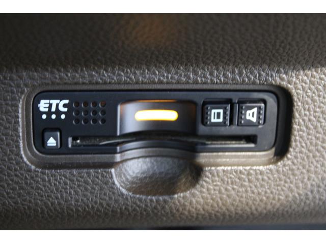 Ｎ－ＷＧＮ Ｌホンダセンシング　純正ナビ　フルセグ　ドラレコ　バックカメラ　コーナーセンサー　シートヒーター　衝突軽減ブレーキ　ＬＥＤヘッドライト　純正アルミ　ＥＴＣ装備　Ｂモニタ　誤発進抑制　ＬＥＤランプ　ＤＶＤ　横滑り防止機能（9枚目）
