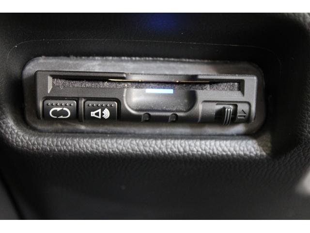 フィットハイブリッド Ｌパッケージ　ワンオーナー　純正ナビ　ドラレコ　フルセグ　バックカメラ　ＥＴＣ　ＬＥＤヘッドライト　１オーナ　ナビ＆ＴＶ　サイドエアバック　ＤＶＤ再生　ＥＣＯＮ　オートクルーズコントロール　イモビライザー　ＥＳＣ（8枚目）