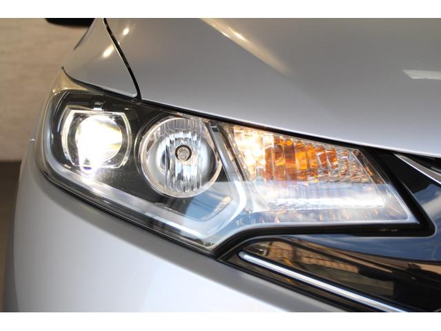 フィットハイブリッド Ｌパッケージ　ワンオーナー　純正ナビ　ドラレコ　フルセグ　バックカメラ　ＥＴＣ　ＬＥＤヘッドライト　１オーナ　ナビ＆ＴＶ　サイドエアバック　ＤＶＤ再生　ＥＣＯＮ　オートクルーズコントロール　イモビライザー　ＥＳＣ（30枚目）