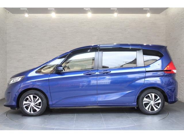 フリード Ｇ・ホンダセンシング　ワンオーナー　フルセグ　純正ナビ　バックカメラ　両側電動スライドドア　衝突軽減ブレーキ　ＥＴＣ　オートリトラミラー　純正アルミ　Ｆセグ　追突被害軽減ブレーキ　ｉストップ　Ｗエアバッグ　パワーウィンドウ（18枚目）