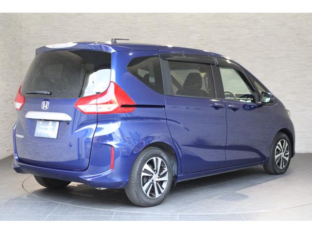 フリード Ｇ・ホンダセンシング　ワンオーナー　フルセグ　純正ナビ　バックカメラ　両側電動スライドドア　衝突軽減ブレーキ　ＥＴＣ　オートリトラミラー　純正アルミ　Ｆセグ　追突被害軽減ブレーキ　ｉストップ　Ｗエアバッグ　パワーウィンドウ（24枚目）