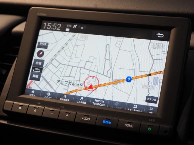 フィット e:HEVRS 純正ナビ 前後ドラレコ ホンダセンシング コーナーセンサー エアバッグ パワーウィンドウ 助手席エアバッグ Dレコ LEDヘッドランプ セキュリティアラーム フルオートエアコン ETC装備 スマートキ(4枚目)