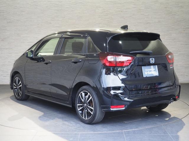 フィット e:HEVRS 純正ナビ 前後ドラレコ ホンダセンシング コーナーセンサー エアバッグ パワーウィンドウ 助手席エアバッグ Dレコ LEDヘッドランプ セキュリティアラーム フルオートエアコン ETC装備 スマートキ(22枚目)