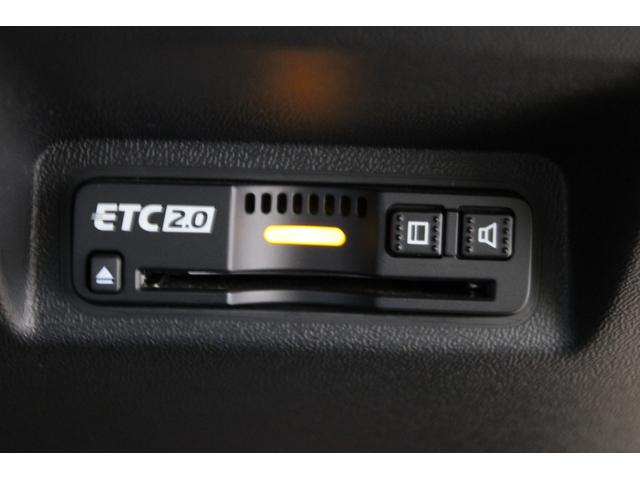 Honda e ベースグレード 純正ナビ スカイルーフ フルセグ ドラレコ バックカメラ ETC2.0 コーナーセンサー シートヒーター ステアリングヒーター 純正アルミ スマートキー 衝突被害軽減システム クリアランスソナー(7枚目)