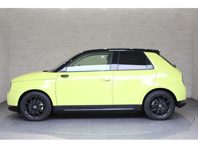 Honda e ベースグレード 純正ナビ スカイルーフ フルセグ ドラレコ バックカメラ ETC2.0 コーナーセンサー シートヒーター ステアリングヒーター 純正アルミ スマートキー 衝突被害軽減システム クリアランスソナー(20枚目)