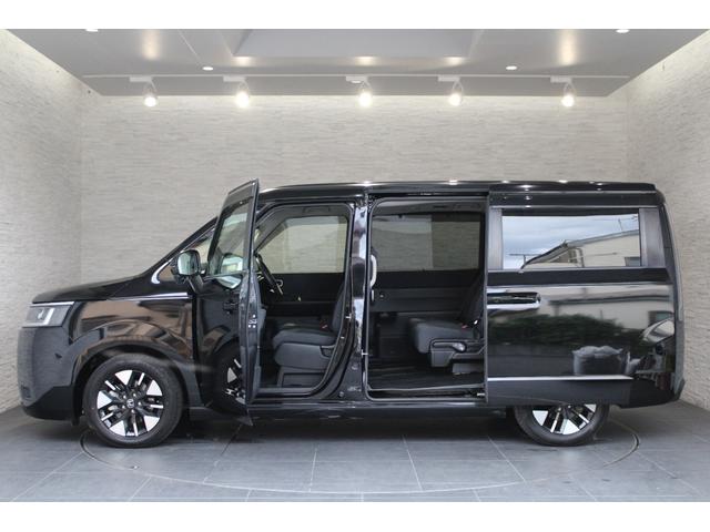 ステップワゴン e:HEVエアー ワンオーナー 純正メモリーナビ リヤモニター フルセグ バックカメラ 両側電動スライドドア ETC コーナーセンサー 電子パーキング エレクトリックギアセレクター オートリトラミラー スマートキー(23枚目)