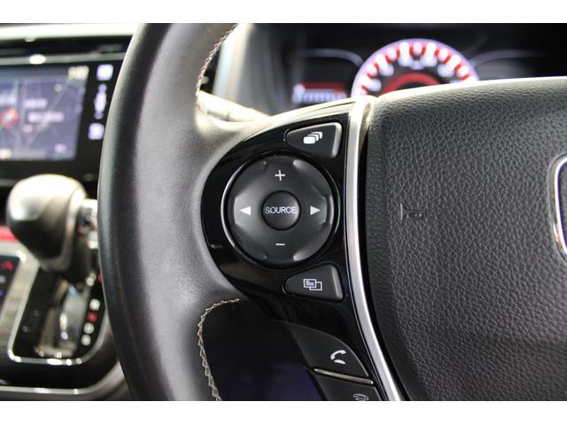 オデッセイ アブソルート・EX フルセグ マルチビューカメラ リヤモニター ETC 両側電動スライドドア パワーシート Bluetooth 純正アルミホイール バックモニター WAC フロントカメラ スマ-トキ- 3列シート ABS(8枚目)