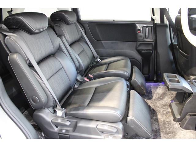 オデッセイ アブソルート・EX フルセグ マルチビューカメラ リヤモニター ETC 両側電動スライドドア パワーシート Bluetooth 純正アルミホイール バックモニター WAC フロントカメラ スマ-トキ- 3列シート ABS(17枚目)