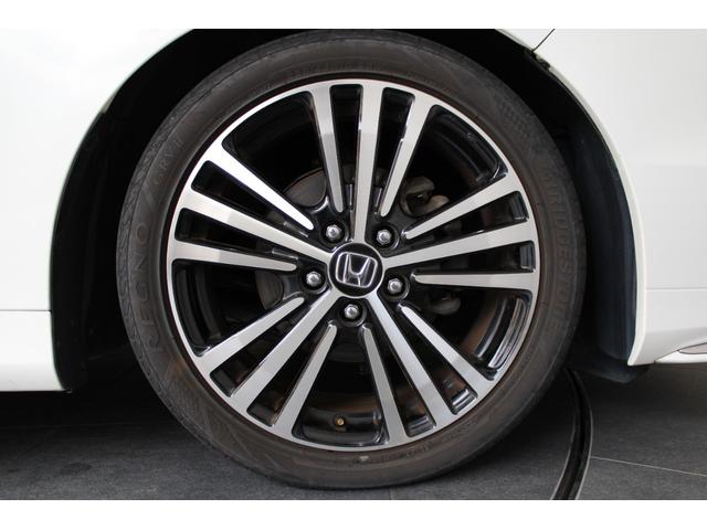 オデッセイ アブソルート・EX フルセグ マルチビューカメラ リヤモニター ETC 両側電動スライドドア パワーシート Bluetooth 純正アルミホイール バックモニター WAC フロントカメラ スマ-トキ- 3列シート ABS(32枚目)