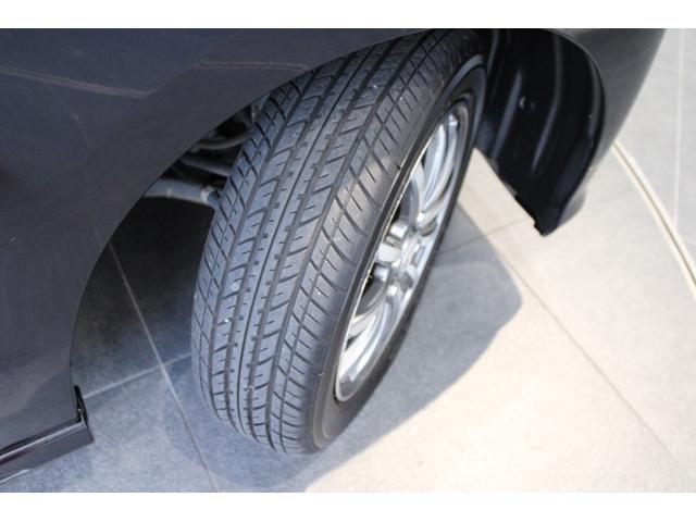 タイヤサイズは155/65R14を装備しております!!