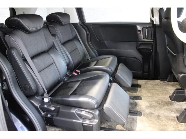 オデッセイ アブソルート フルセグ マルチビューカメラ ETC リヤモニター 両側電動スライドドア Bluetooth 純正アルミホイール クルーズコントロール パドルシフト オットマン アラウンドビューモニター 盗難防止(16枚目)