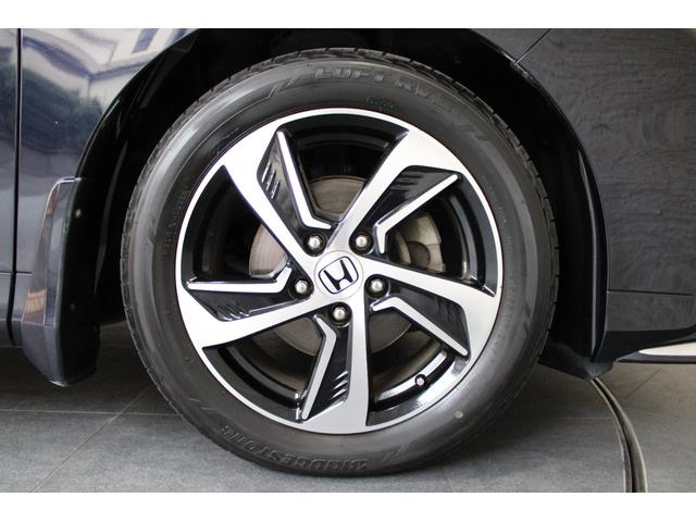 オデッセイ アブソルート フルセグ マルチビューカメラ ETC リヤモニター 両側電動スライドドア Bluetooth 純正アルミホイール クルーズコントロール パドルシフト オットマン アラウンドビューモニター 盗難防止(31枚目)