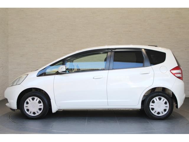 フィット Gスマートセレクション ワンオーナー 純正ナビ バックカメラ ETC HIDライト スマートキー CD SD USB エアバック Wエアーバック 記録簿 パワーウィンドウ 1オーナー車 ABS パワステ エアコン ECON(14枚目)