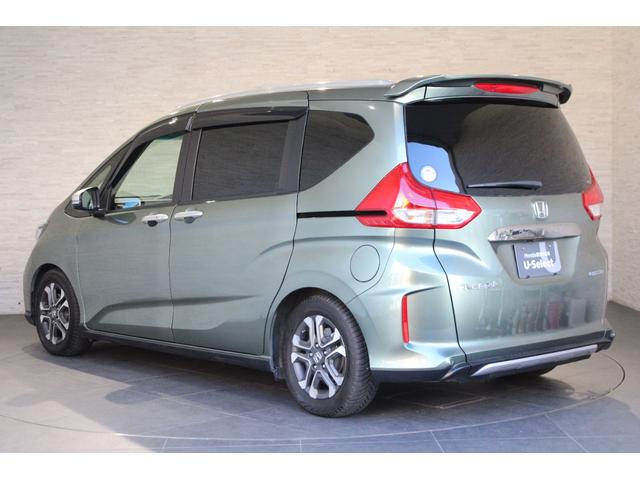 フリード+ハイブリッド ハイブリッド・クロスター ワンオーナー 純正ナビ フルセグ ドラレコ バックカメラ 両側電動スライドドア ETC コーナーセンサー シートヒーター 純正アルミ 衝突軽減ブレーキ スマートキー シ-トヒ-タ- Rカメラ VSA(21枚目)