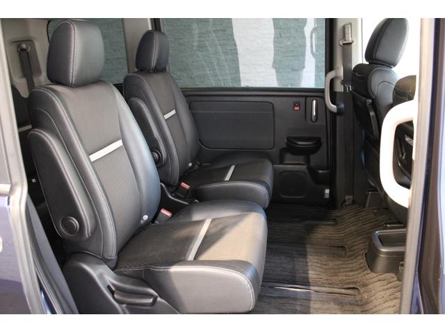 ステップワゴンスパーダ スパーダハイブリッドG・EXホンダセンシング 純正ナビ フルセグ マルチビューカメラ ドラレコ 両側電動スライドドア 電子パーキング 純正アルミ スマートキー LEDヘッドライト Wエアコン 衝突軽減ブレーキ フルオートエアコン キーフリー(23枚目)