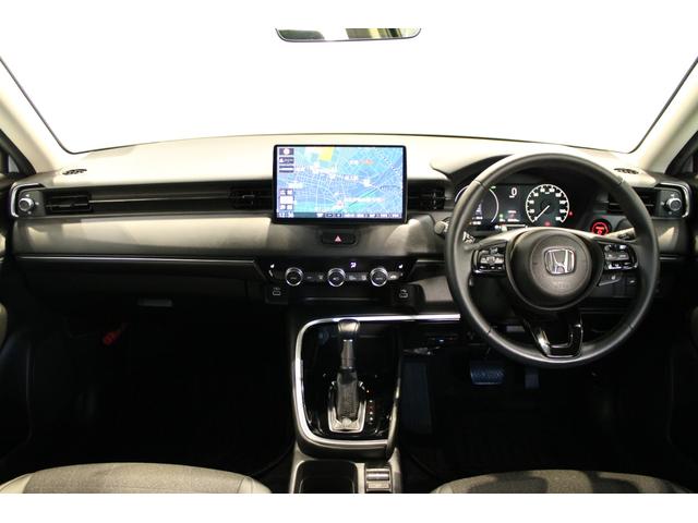 ヴェゼル ｅ：ＨＥＶＺ　ワンオーナー　フルセグ　バックカメラ　メモリーナビ　シートヒーター　ステアリングヒーター　コーナーセンサー　ブラインドスポットモニター　純正アルミ　衝突回避支援ブレーキ機能　１オナ　スマキ　エアバッグ（17枚目）